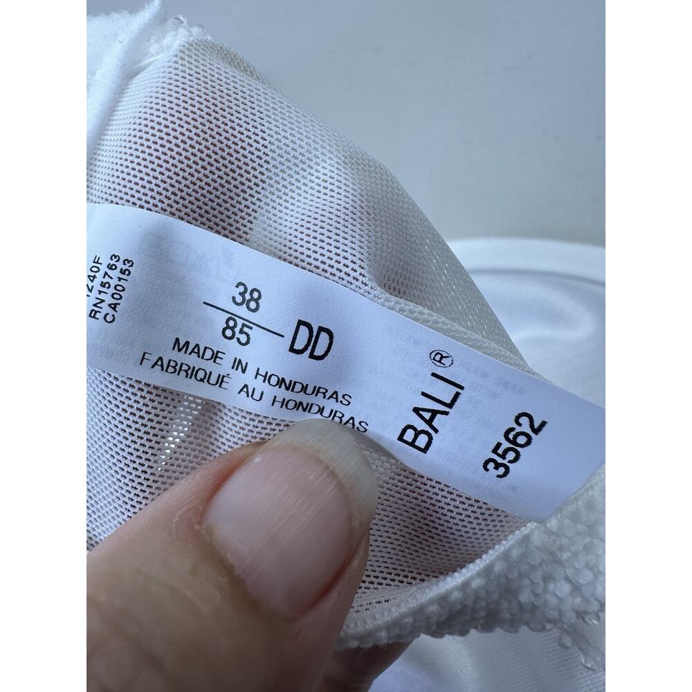 NWT Bali Minimizer Bra 38DD White Breathable Adjustable Support - Picture 7 of 15
